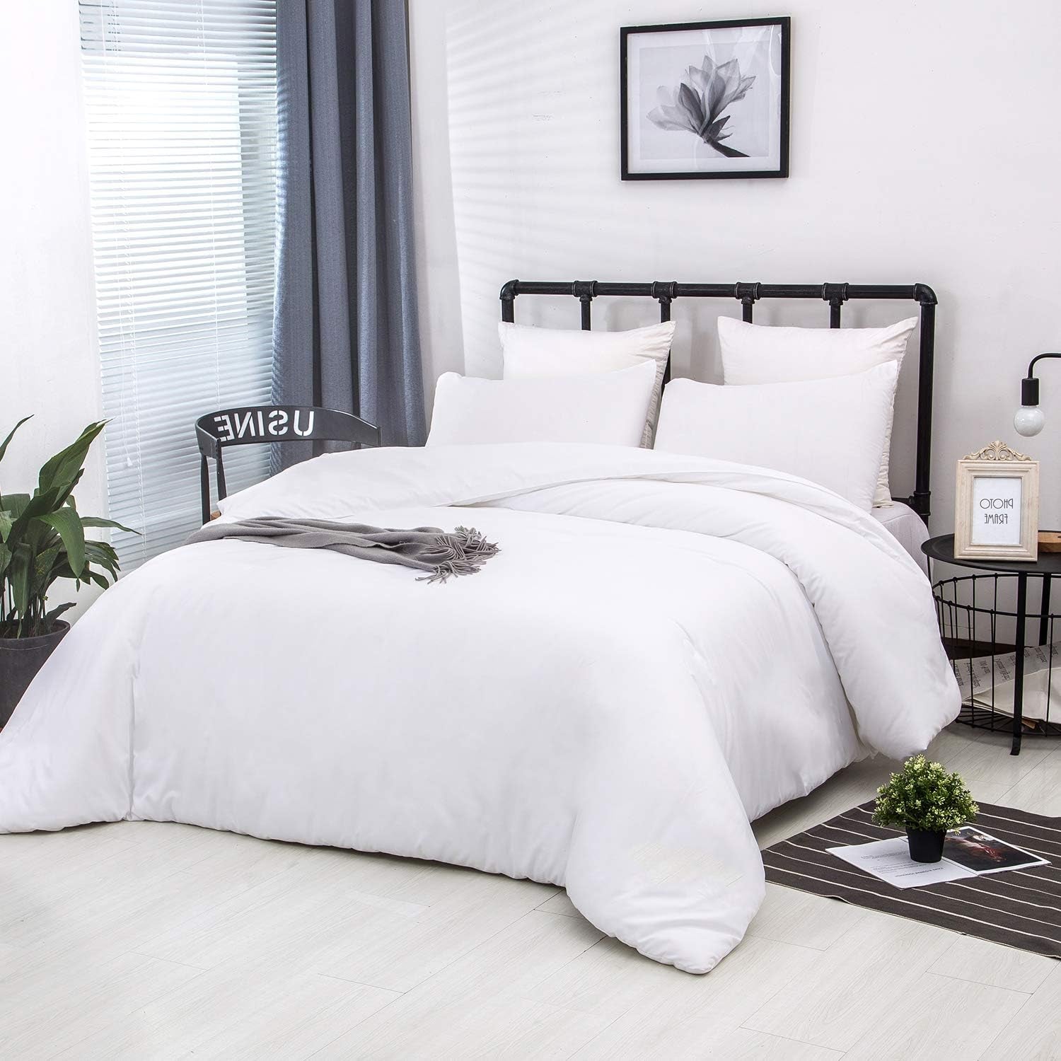 White Queen Size Comforter Sets 3Pcs White Bedding Comforter Sets All Season Soft Bed Comforter Sets Queen Comforter with 2 X Pillowcases